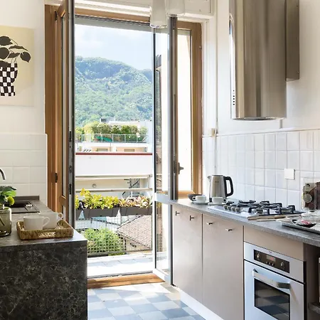 아파트 Architect's Flat With Terrace Terragni 1937 *