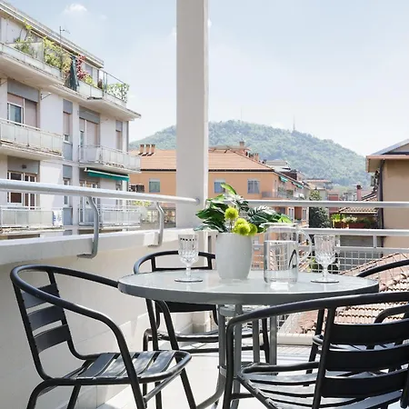 Architect's Flat With Terrace Terragni 1937 아파트 코모